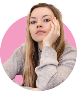 Photo of Eloise Skinner within a pink circle