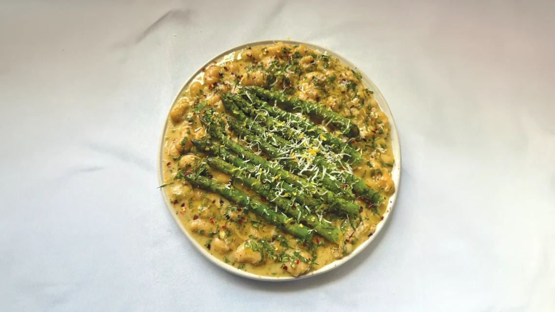 Asparagus & braised butter beans