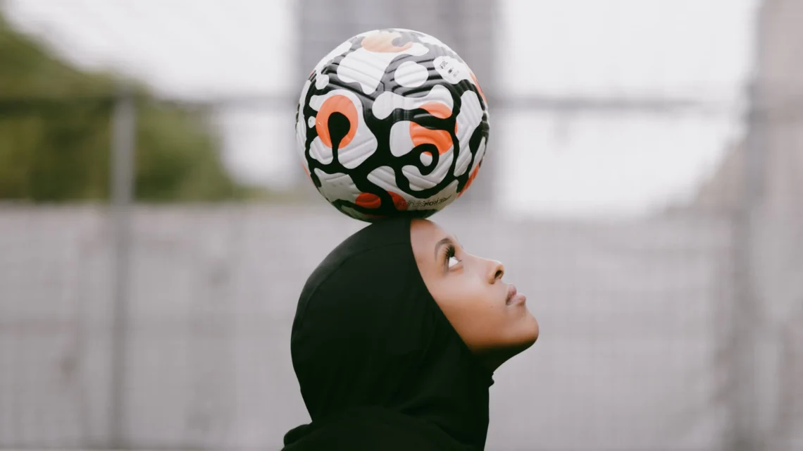 Iqra Ismail coach at Hill Top FC